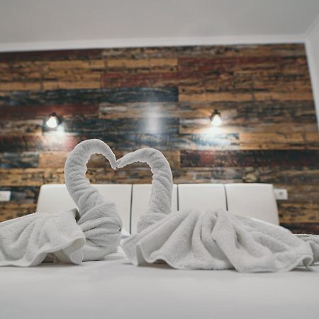 Insomnia Studio Drobeta Turnu Severin Exterior foto